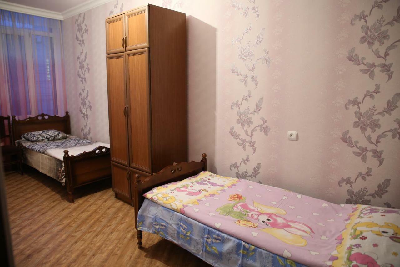 Srtashyan Apartments - Gorky Street Gyumri Extérieur photo