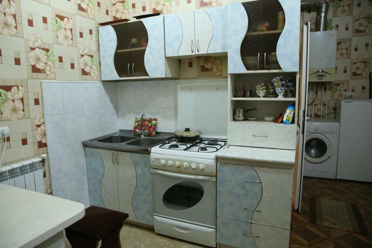 Srtashyan Apartments - Gorky Street Gyumri Extérieur photo